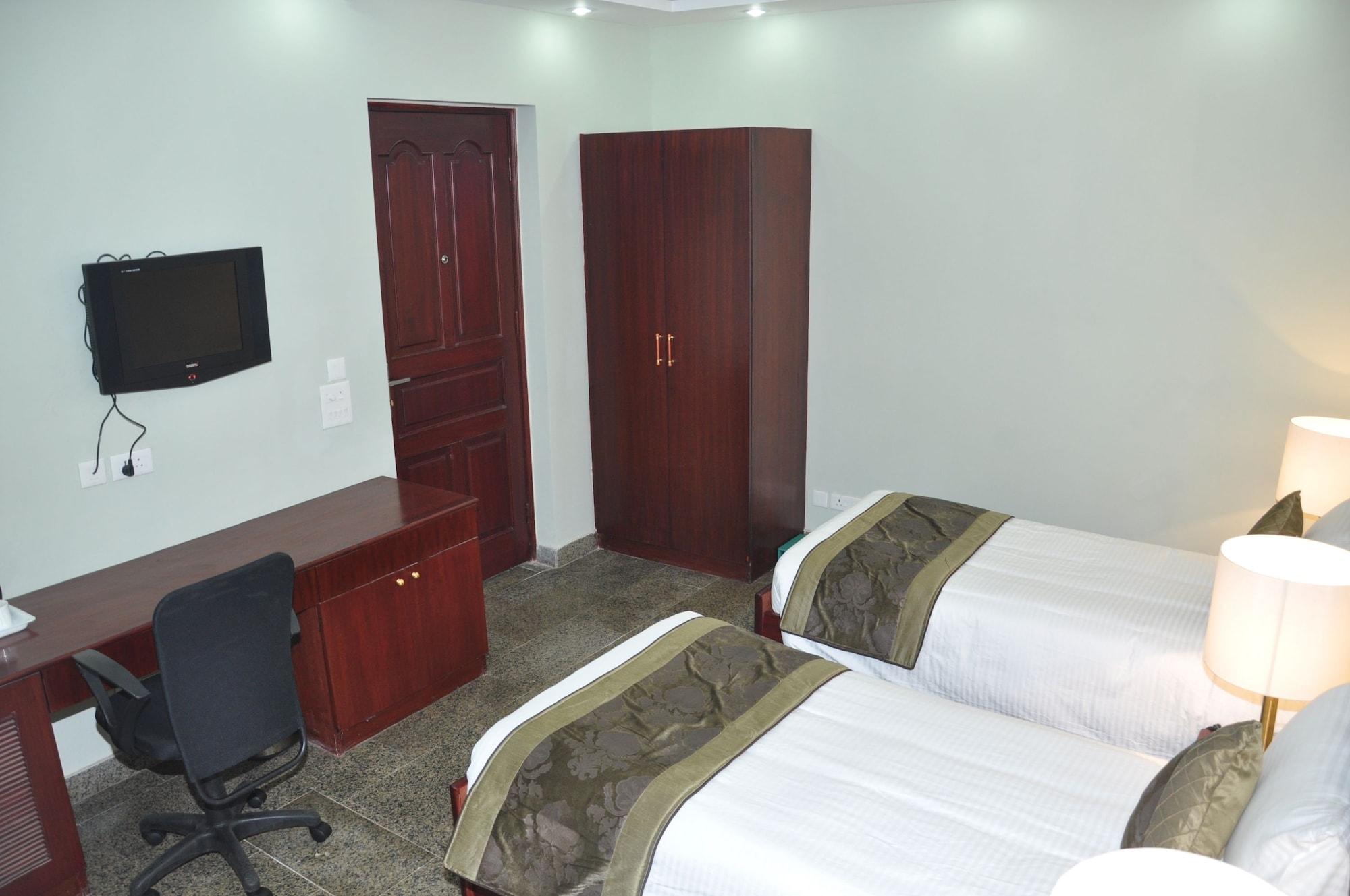 Oyo 367 Hotel Forest Green New Delhi Eksteriør bilde