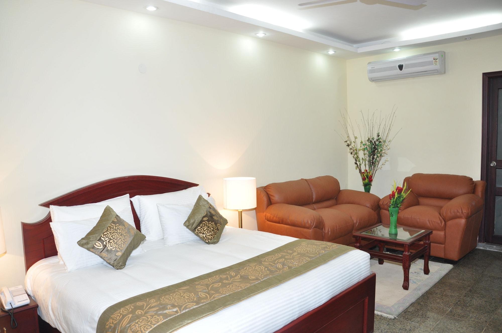 Oyo 367 Hotel Forest Green New Delhi Eksteriør bilde