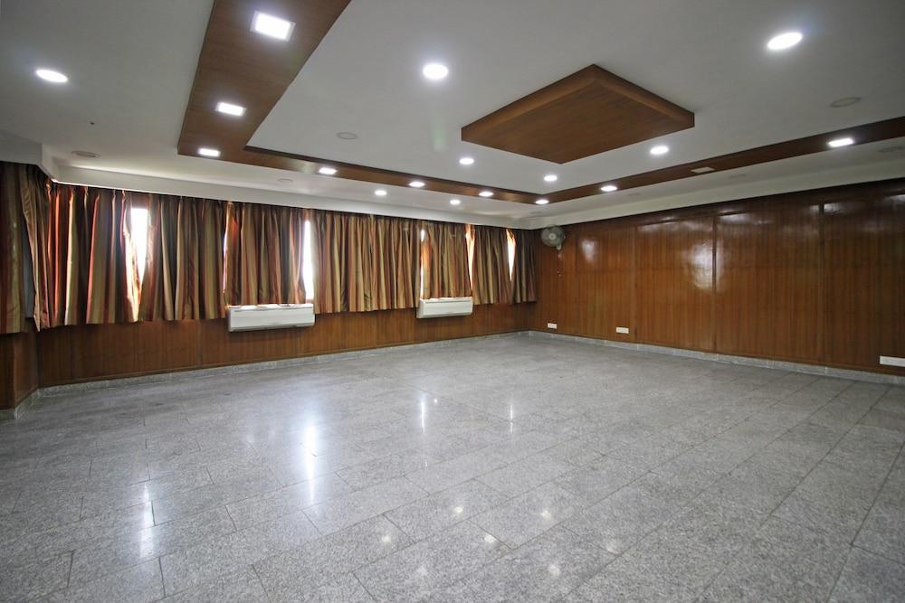Oyo 367 Hotel Forest Green New Delhi Eksteriør bilde