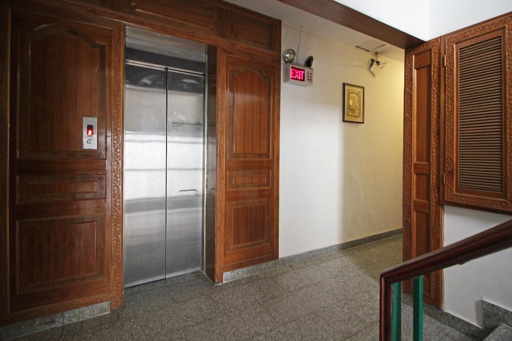 Oyo 367 Hotel Forest Green New Delhi Eksteriør bilde